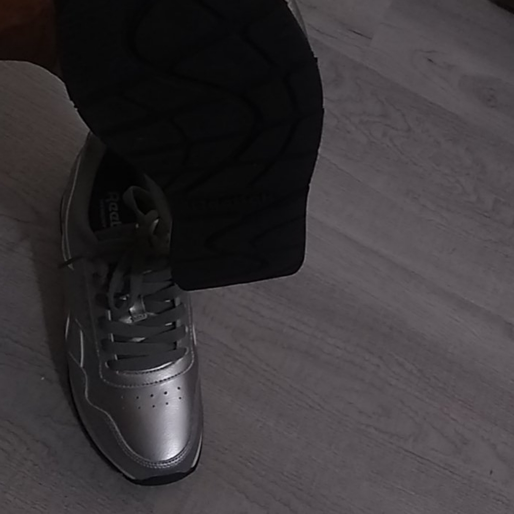 Reebok's - Picture 4 of 4